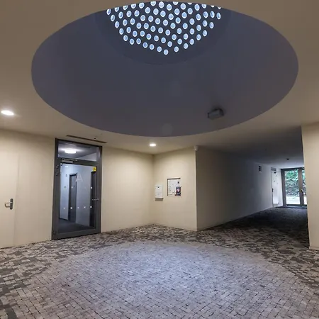 Lovely With Balcony In Residential Area *