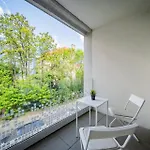 Appartamento Lovely With Balcony In Residential Area *