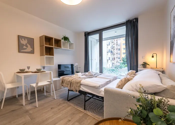 Lovely With Balcony In Residential Area Lejlighed